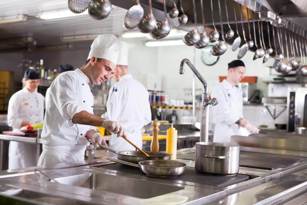 Stainless Steel Industrial Hotel Kitchen Equipment Supplier in Sri Lanka 1 Stainless Steel Hotel Kitchen Equipment